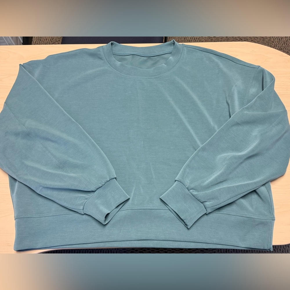 Lululemon Softstreme Perfectly Oversized Croppee Crew